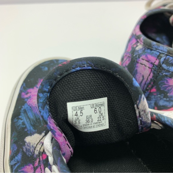 Vans Floral pattern, Pink, purple, blue and black. Womens 6 or Mens 4.5 - Picture 14 of 16